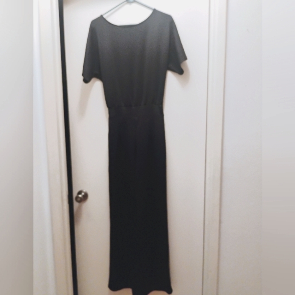 New Women's black jumpsuit